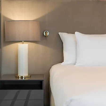 Hotel Amoure - The Leading Of The World Braga