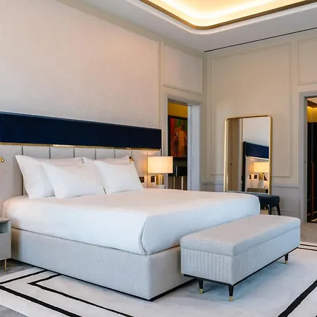 Maison Albar - Amoure - The Leading Of The World