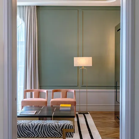 Amoure - The Leading Of The World Hotel 5*