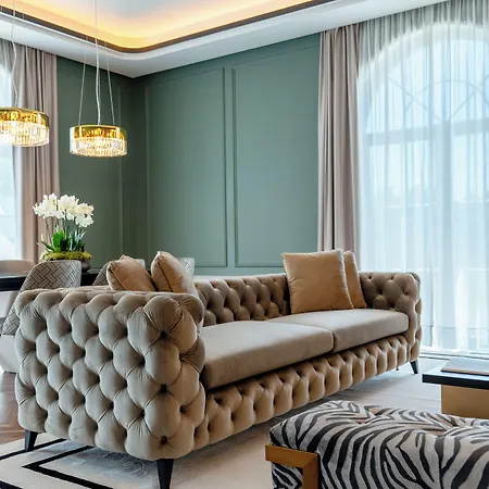 Amoure - The Leading Of The World Hotel 5*