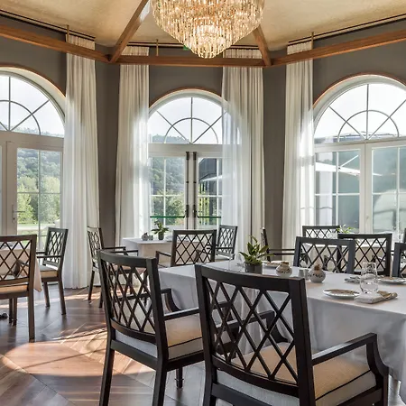 Amoure - The Leading Of The World Hotel