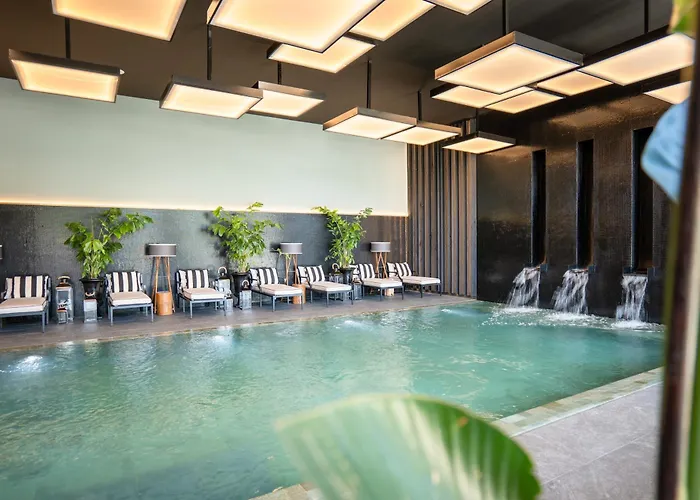 Otel Maison Albar - Amoure - The Leading Of The World 5*